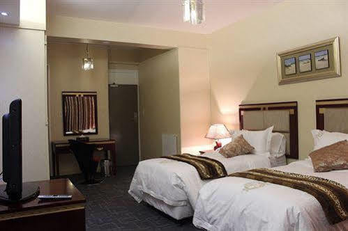 Chez Hotel Inn Johannesburg Eksteriør bilde